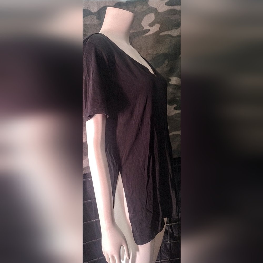 "Ambiance" Shirt w/Side Slits